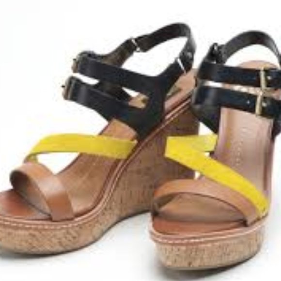 Dolce Vita -Jobin Wedge (New in box) - Picture 4 of 8